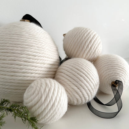 Yarn Wrapped Christmas Ornaments